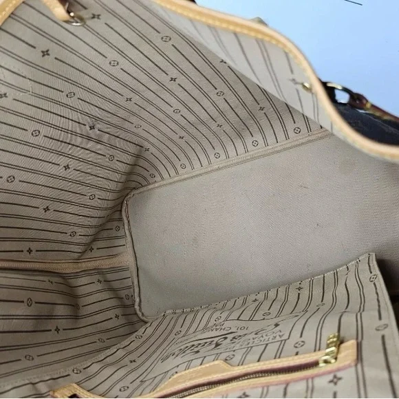 Louis Vuitton Neverfull GM - Picture 14 of 16